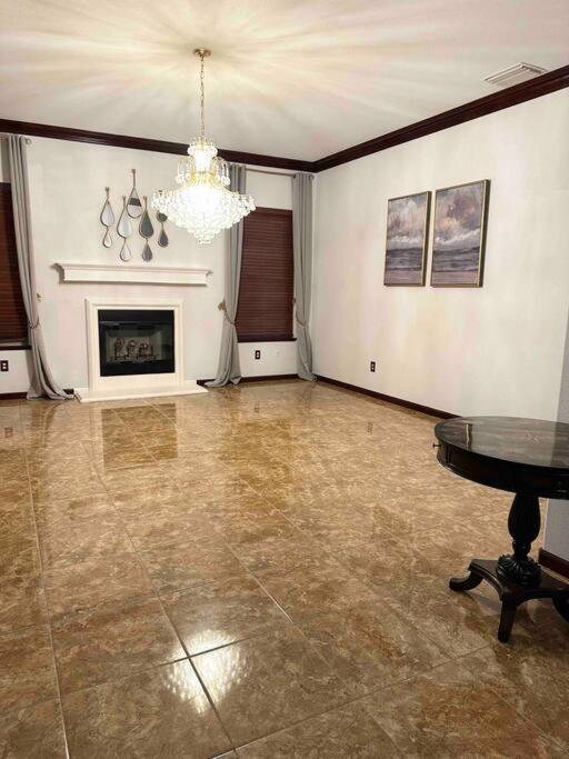 הוילה אלק גרוב Luxury Mansion House מראה חיצוני תמונה